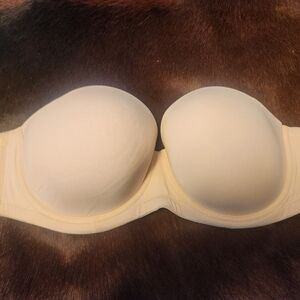 Wacoal Cream Strapless Bra